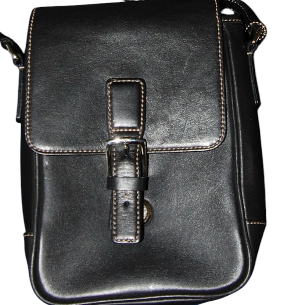 Coach Vintage Camera Crossbody Black Leather Bag Flap Style K0S-7775 NWOT - Picture 8 of 13